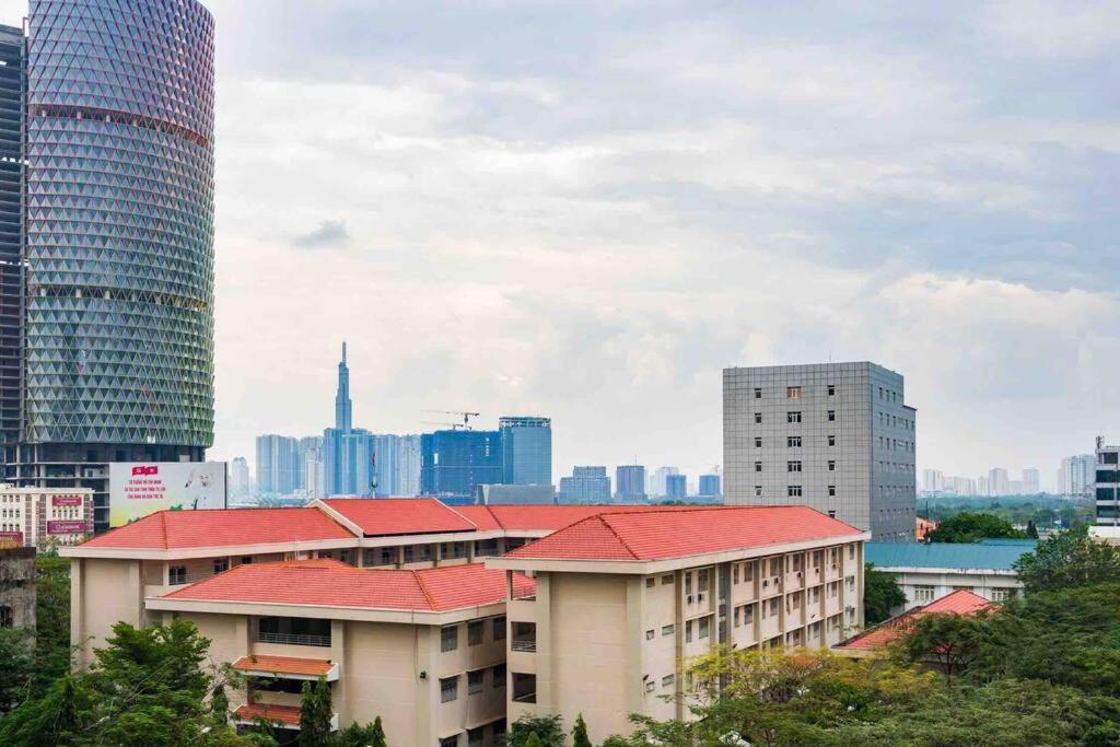 Saigon Royal Big